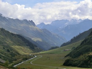 Blick zurück ins Meiental, Schweiz, Alpine Bike Tour