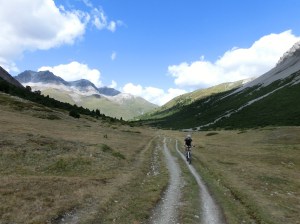 Pass da Costainas, Schweiz, Alpine Bike Tour