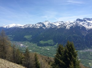 Panorama Laas mit Blick auf Jennwand und Laaser Spitze, Vinschgau, Südtirol