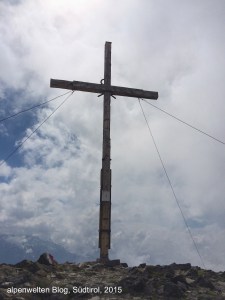Gipfelkreuz am Zerminiger Vorgipfel (3059 m), Vinschgau, Südtirol